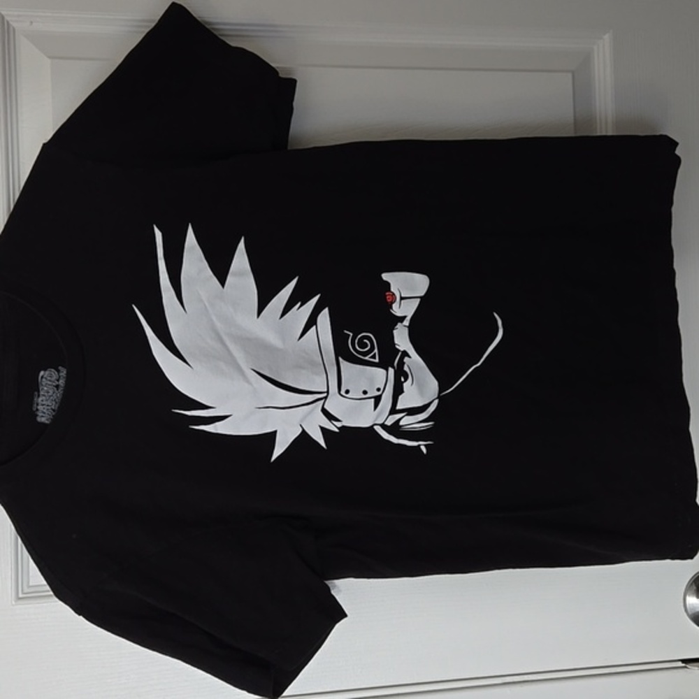 Naruto T-shirt - Kakashi Print (Sz Medium)